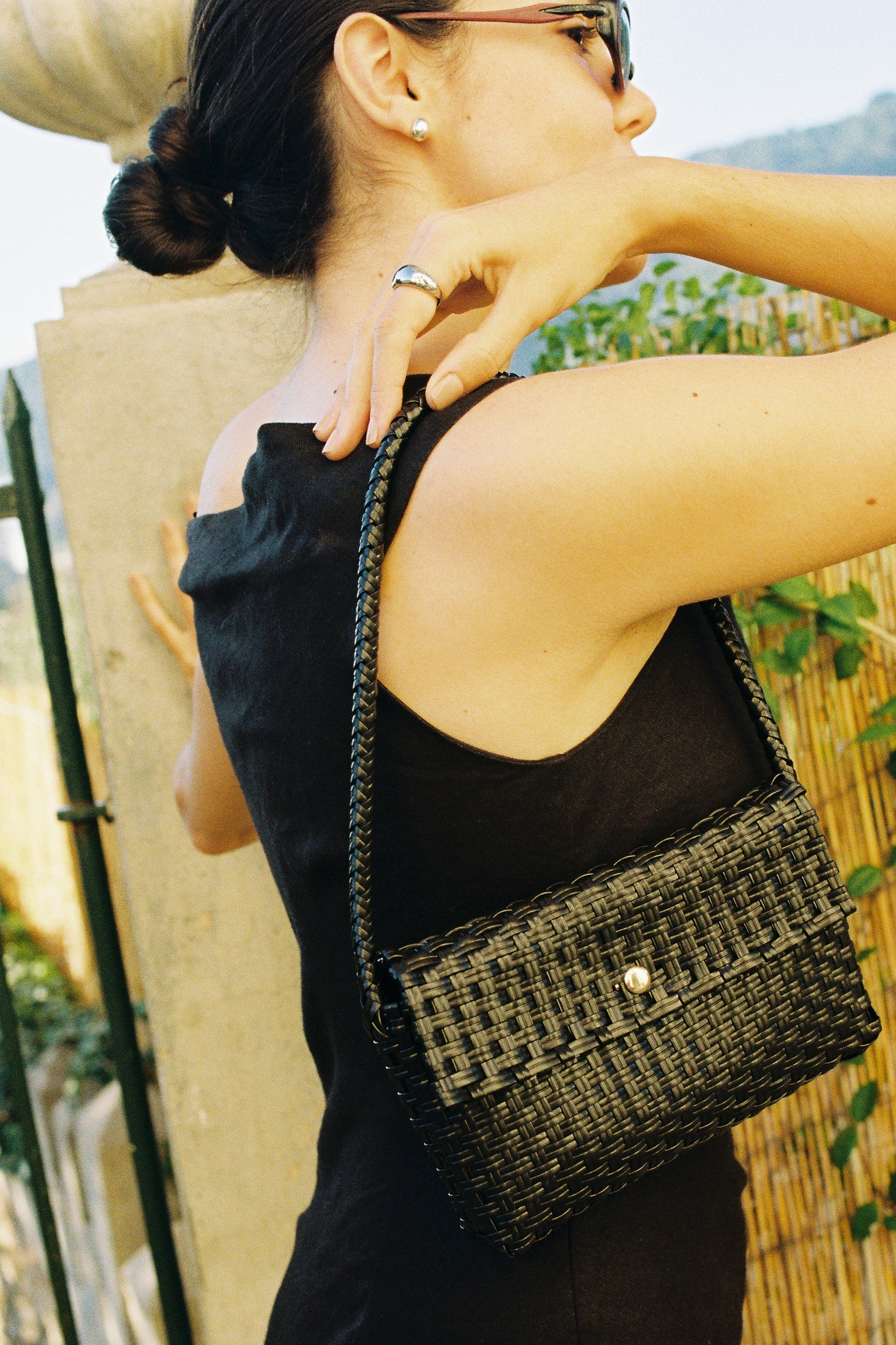 バッグ Mimimimi クーポン対象】Mimi ミミ レザー ターンロック バケット ショルダー