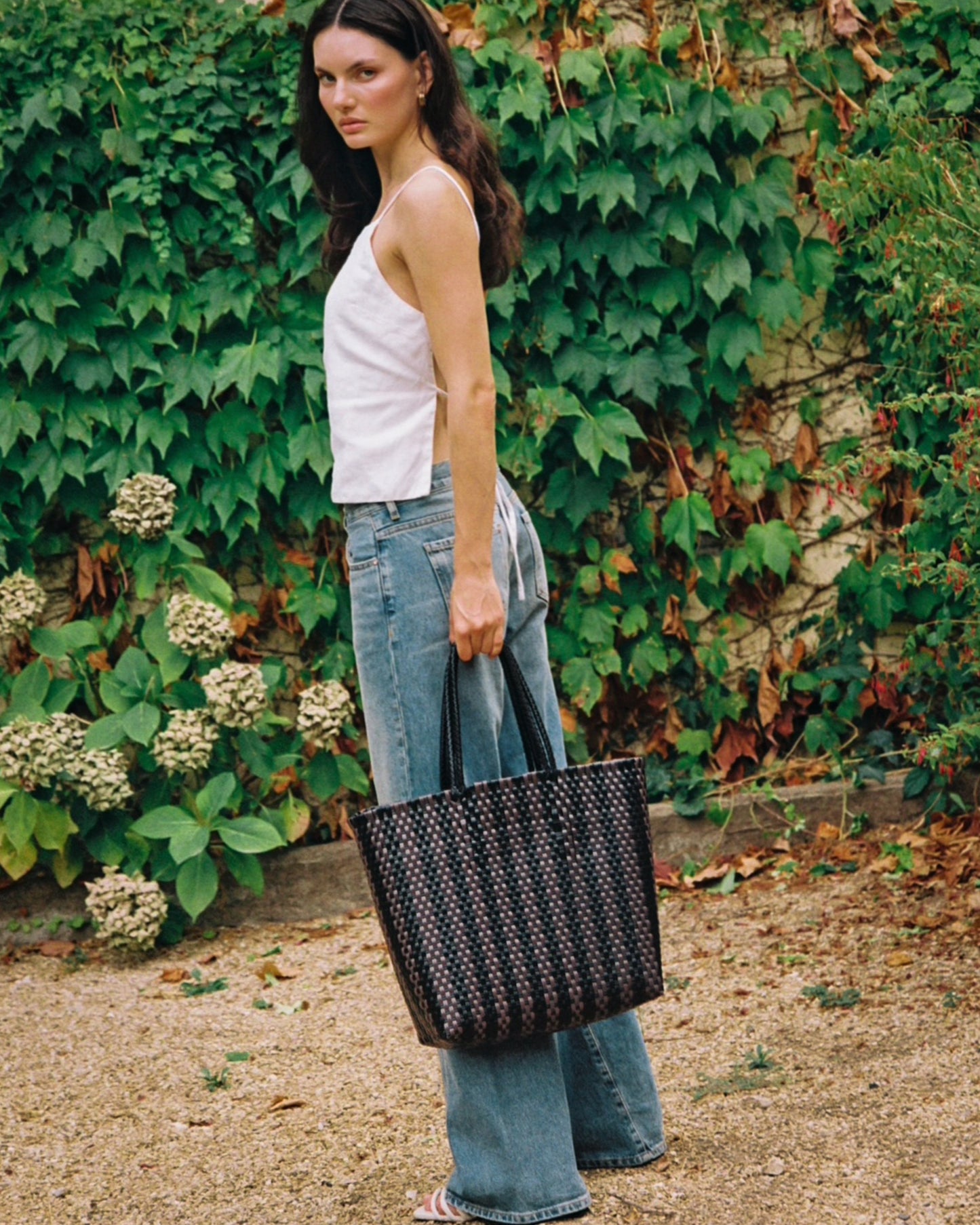 Traveller Tote - Mocha (coming soon)