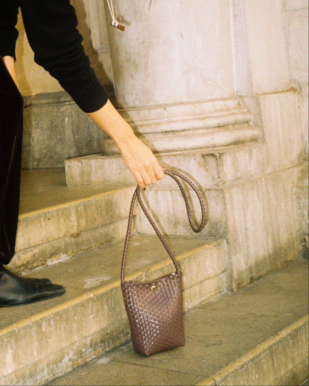 Cross Body Sling - Cioccolato