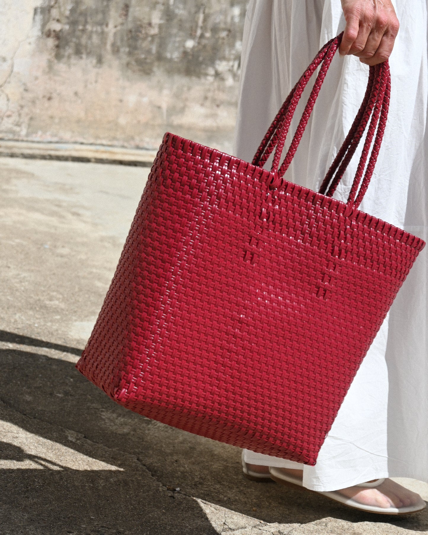 Eco Traveller Tote - Amarena